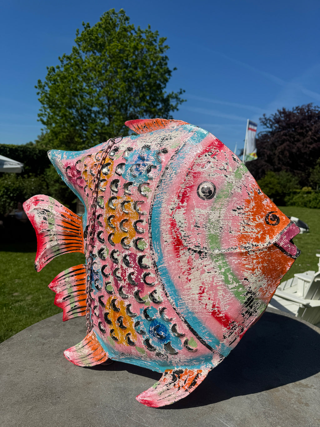 Dekorativer Metallfisch zum Aufstellen